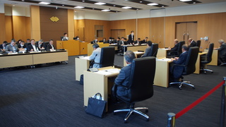 20240910_決算審査特別委員会(第3日)_一問一答 (20).JPG