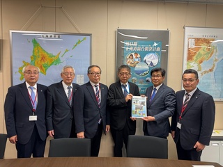 国交省北海道局柿崎局長.jpeg