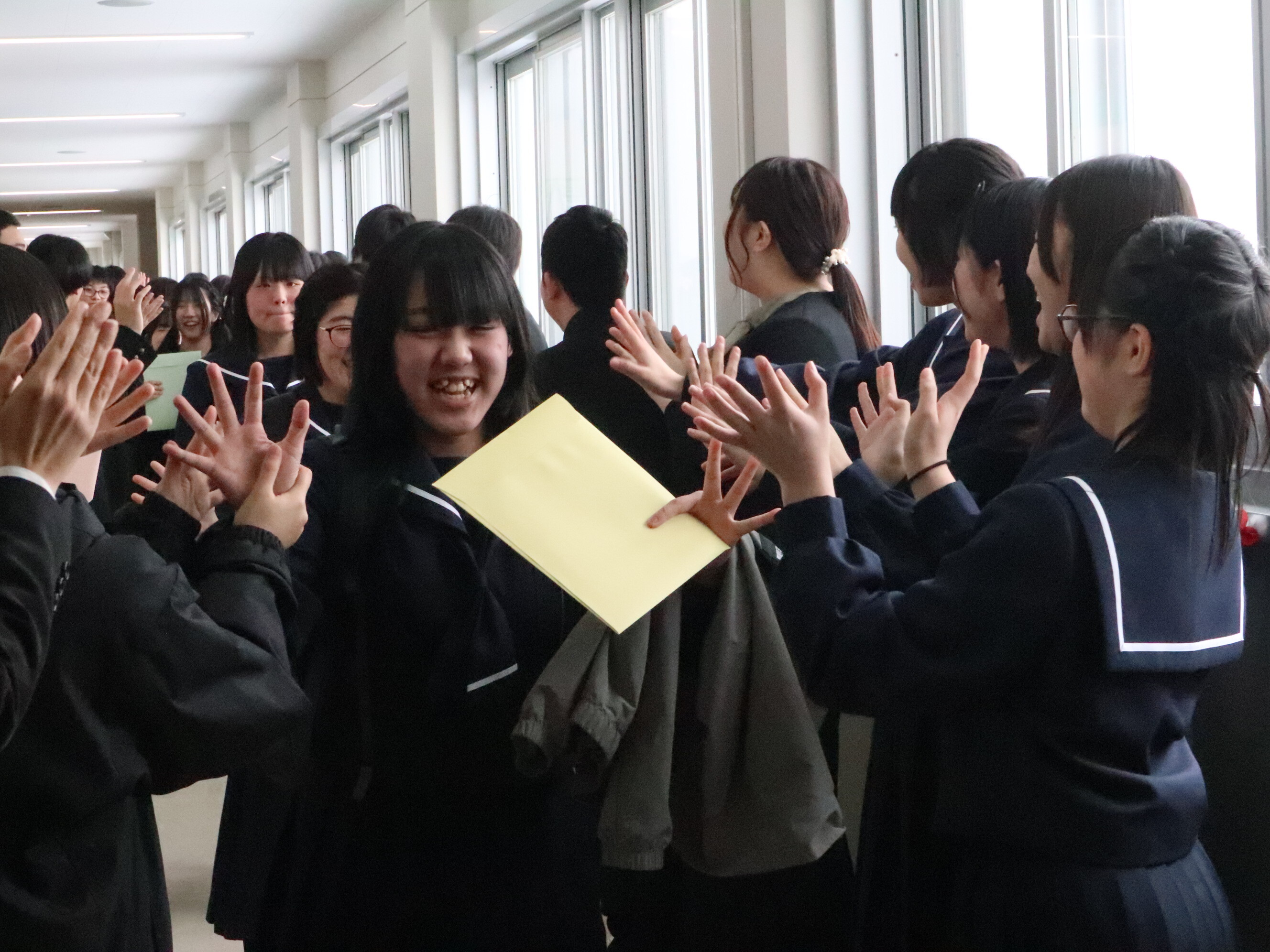 在校生による見送り