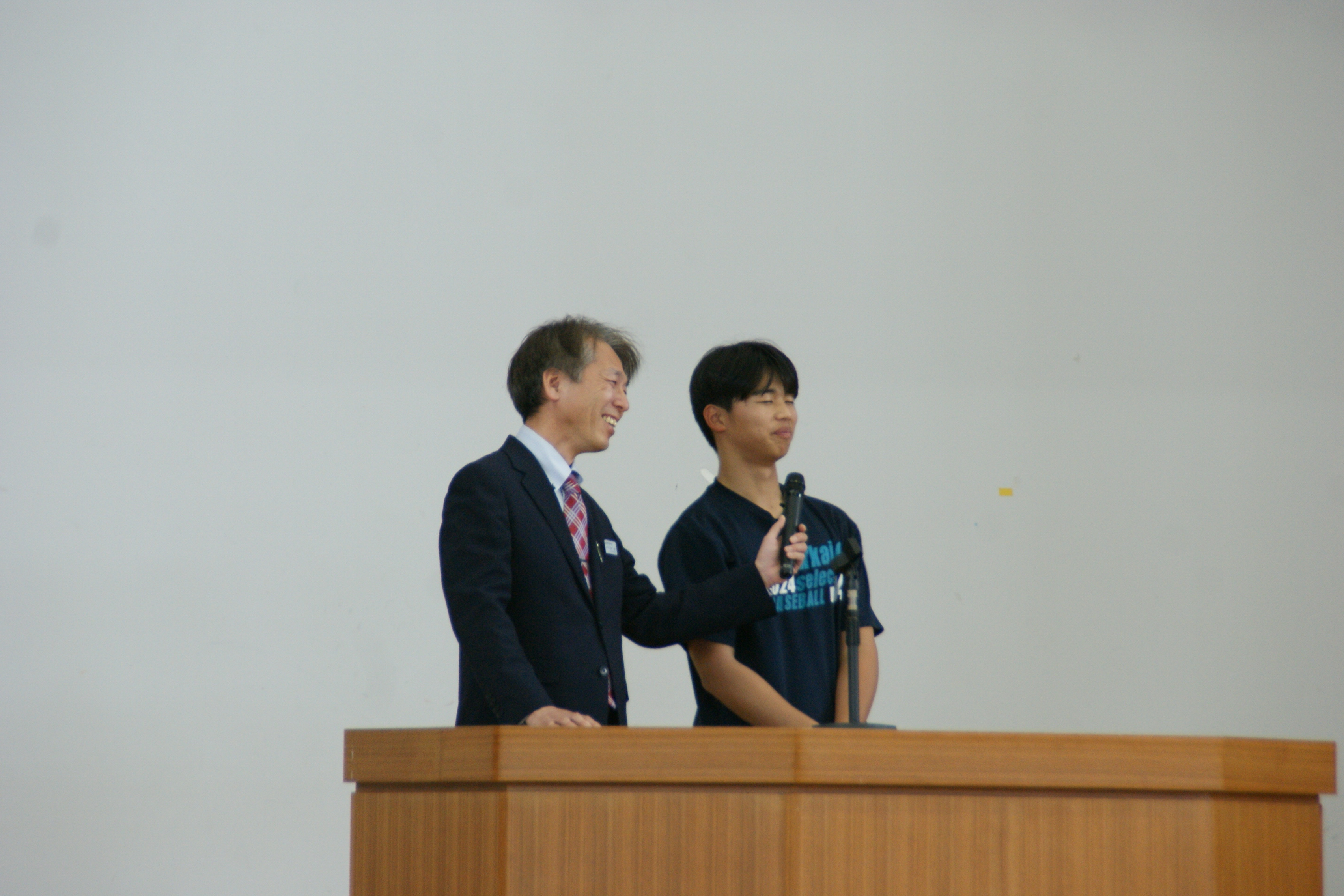 校長先生によるヒーローインタビュー