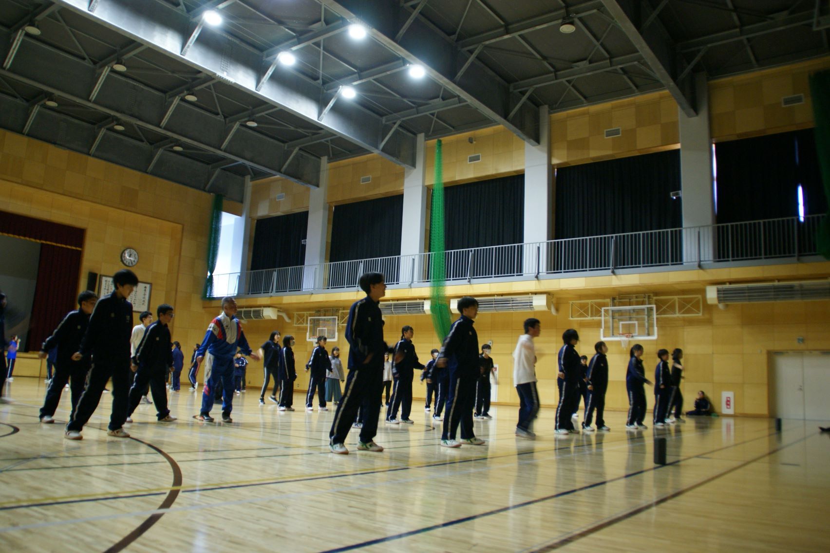 紅連合のダンス練習.JPG