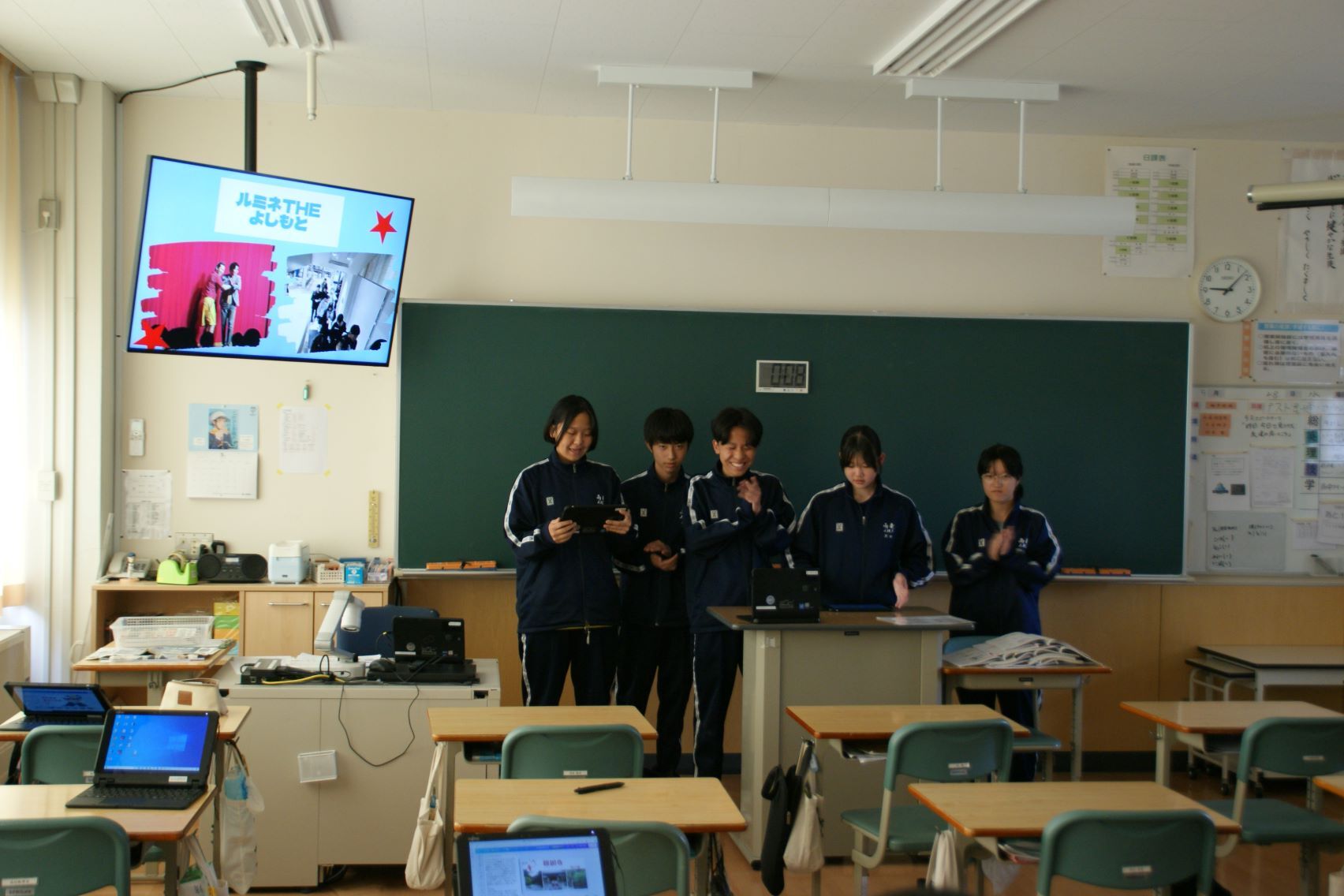 教室での発表リハーサル.JPG