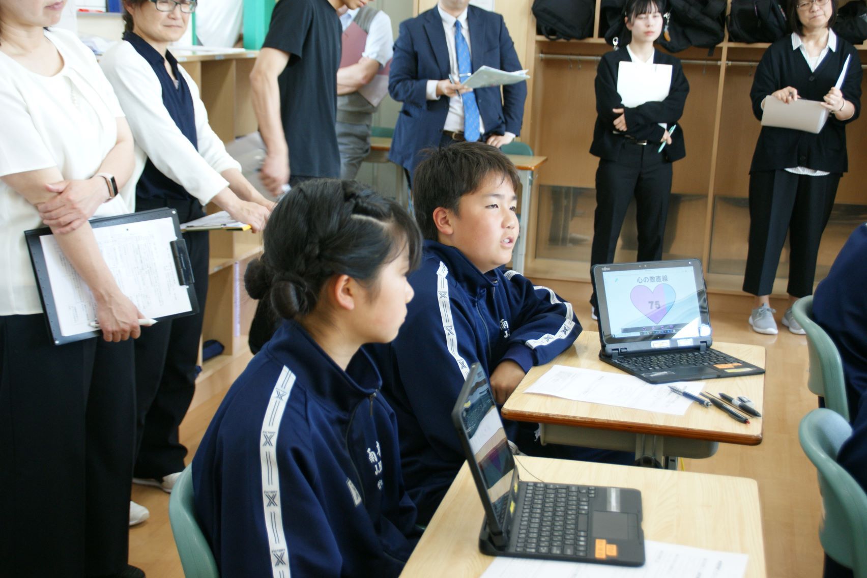 考え、議論する道徳の授業.JPG