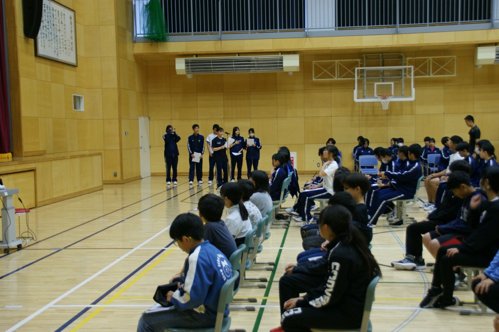 小学6年生、中学2年生に向けて修学旅行報告会.JPG