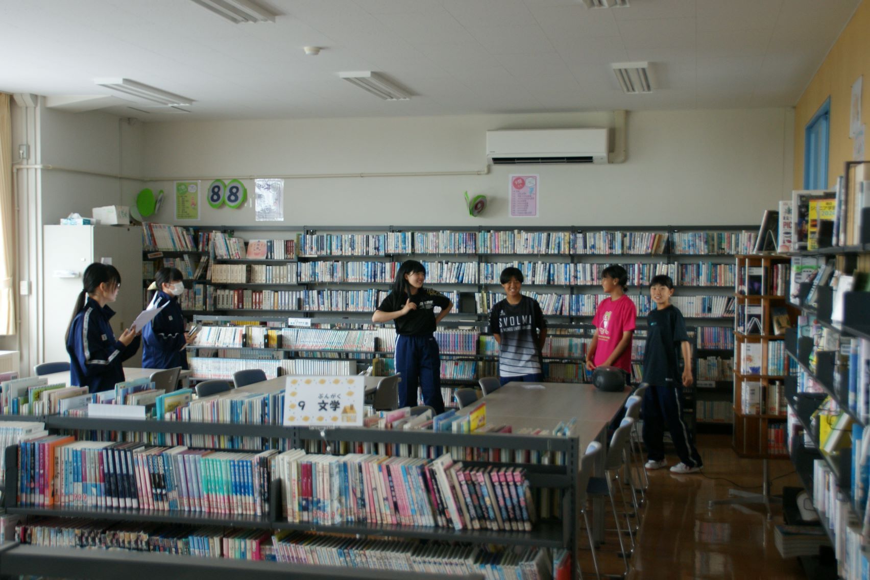合唱のパート練習をしている様子.JPG