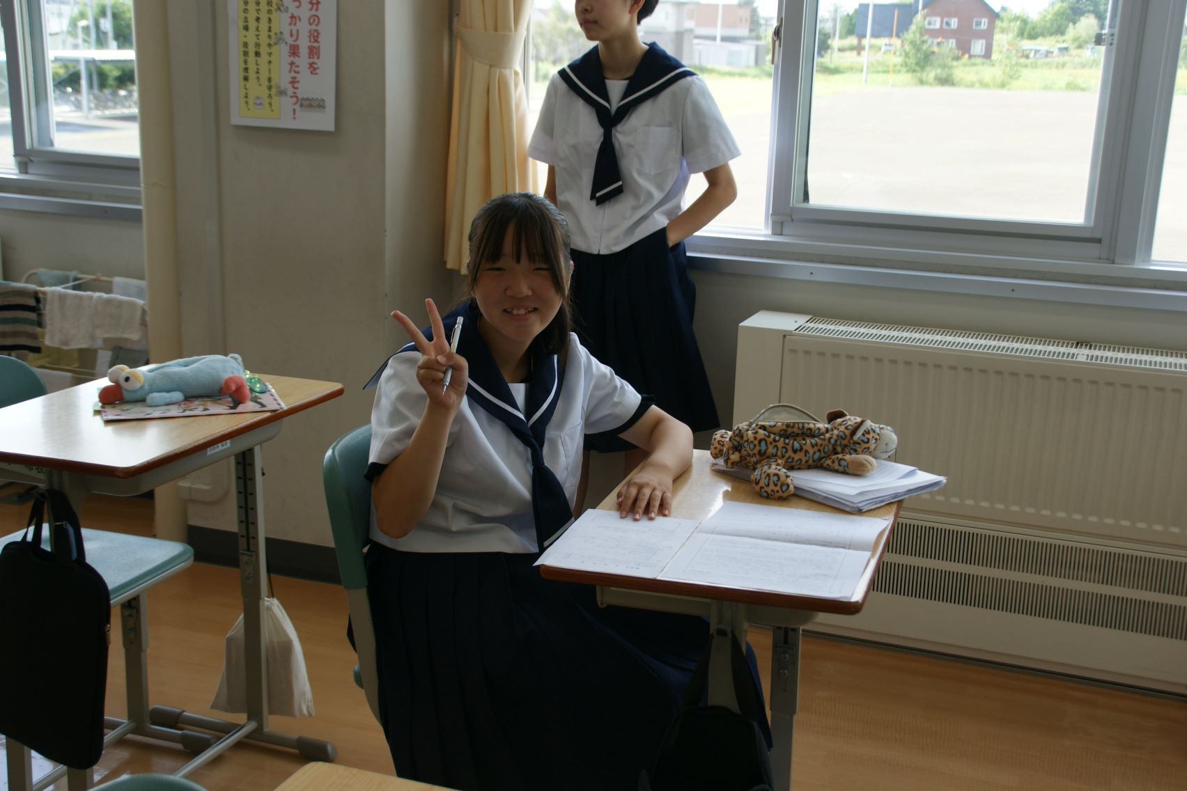 2年生も朝から勉強.JPG