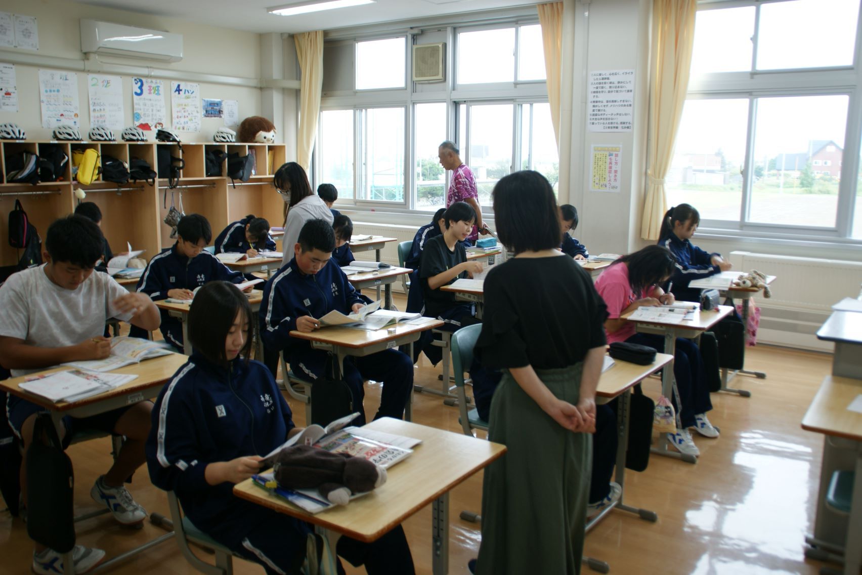 2年生朝学習の様子.JPG