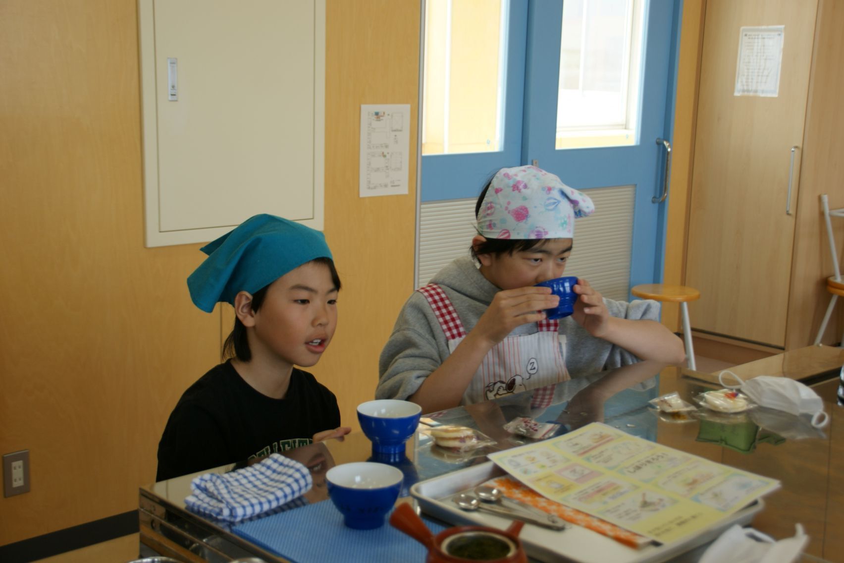 お菓子も一緒に.JPG