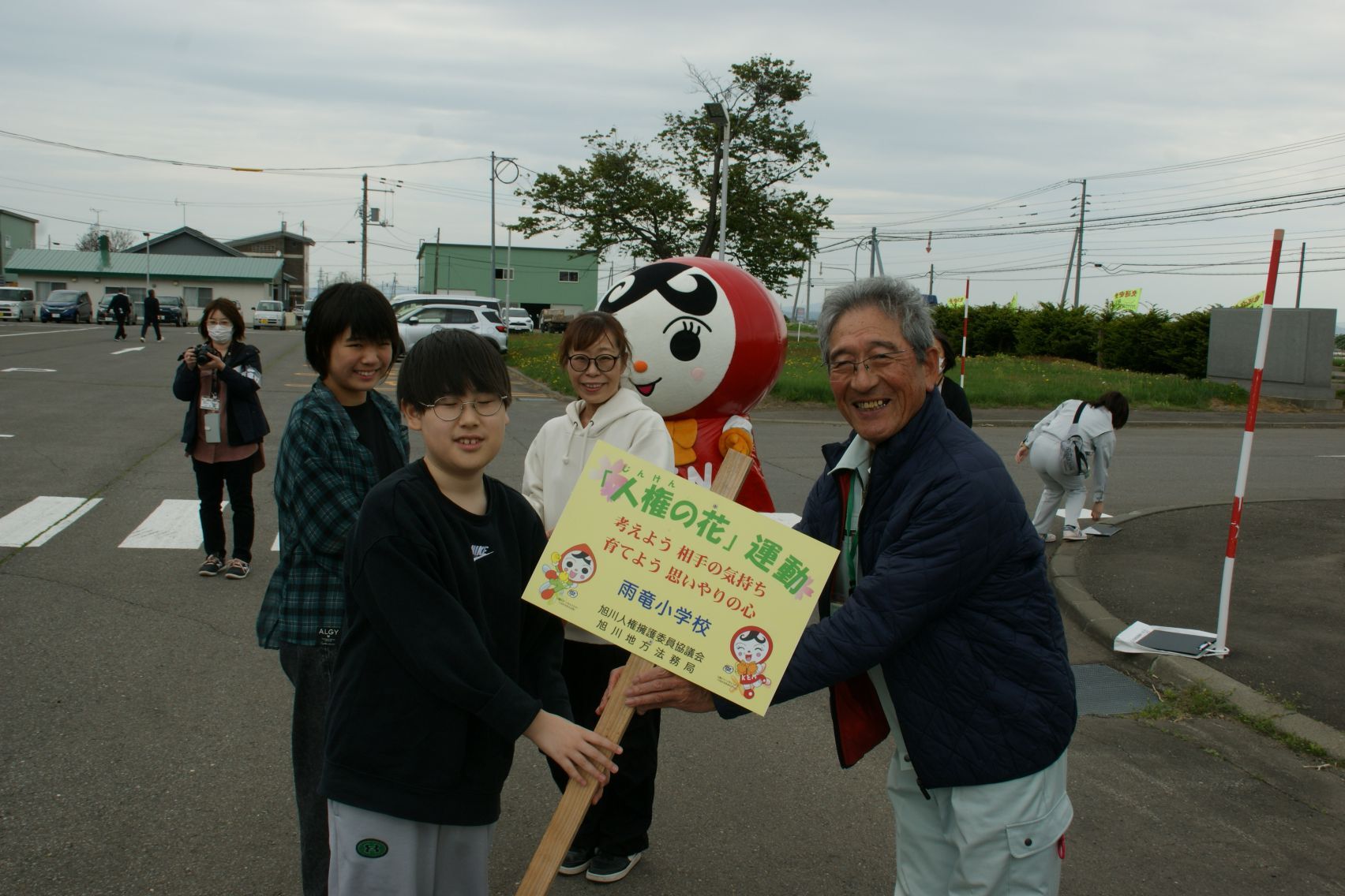 プランターと看板も.JPG