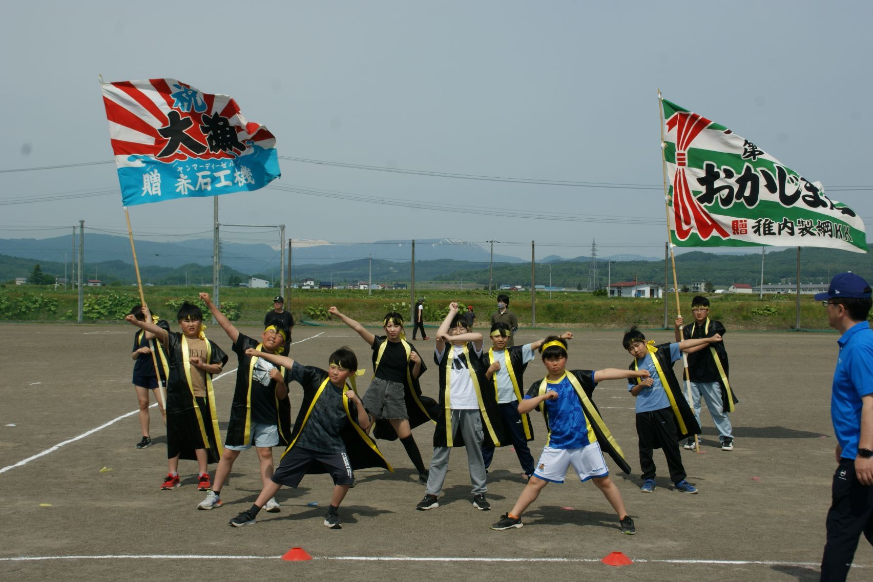 6年生の決めポーズ.JPG