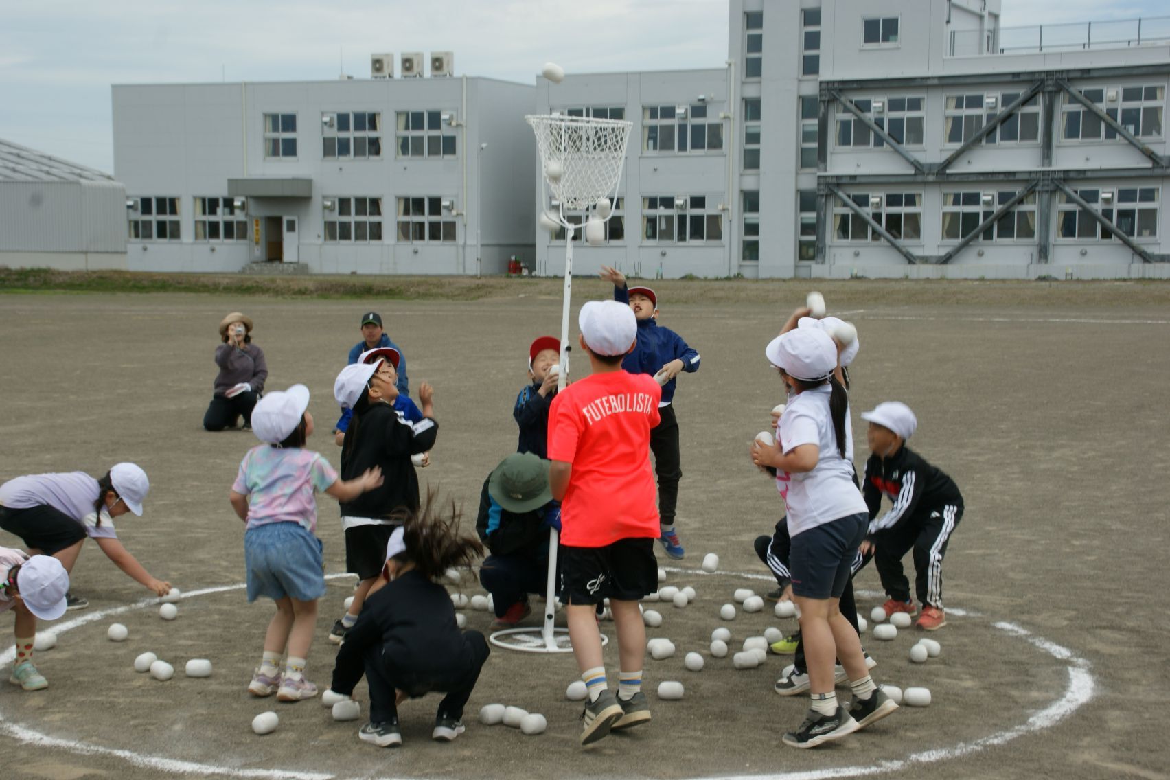 15 玉入れ(白組).JPG