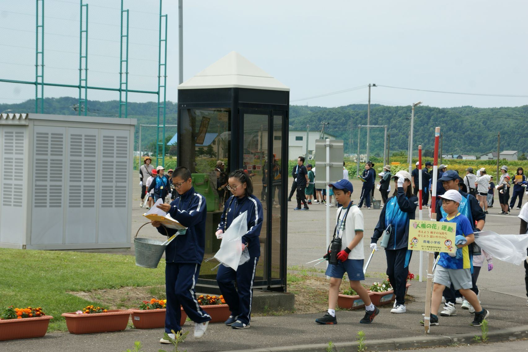 リーダー先頭に出発.JPG
