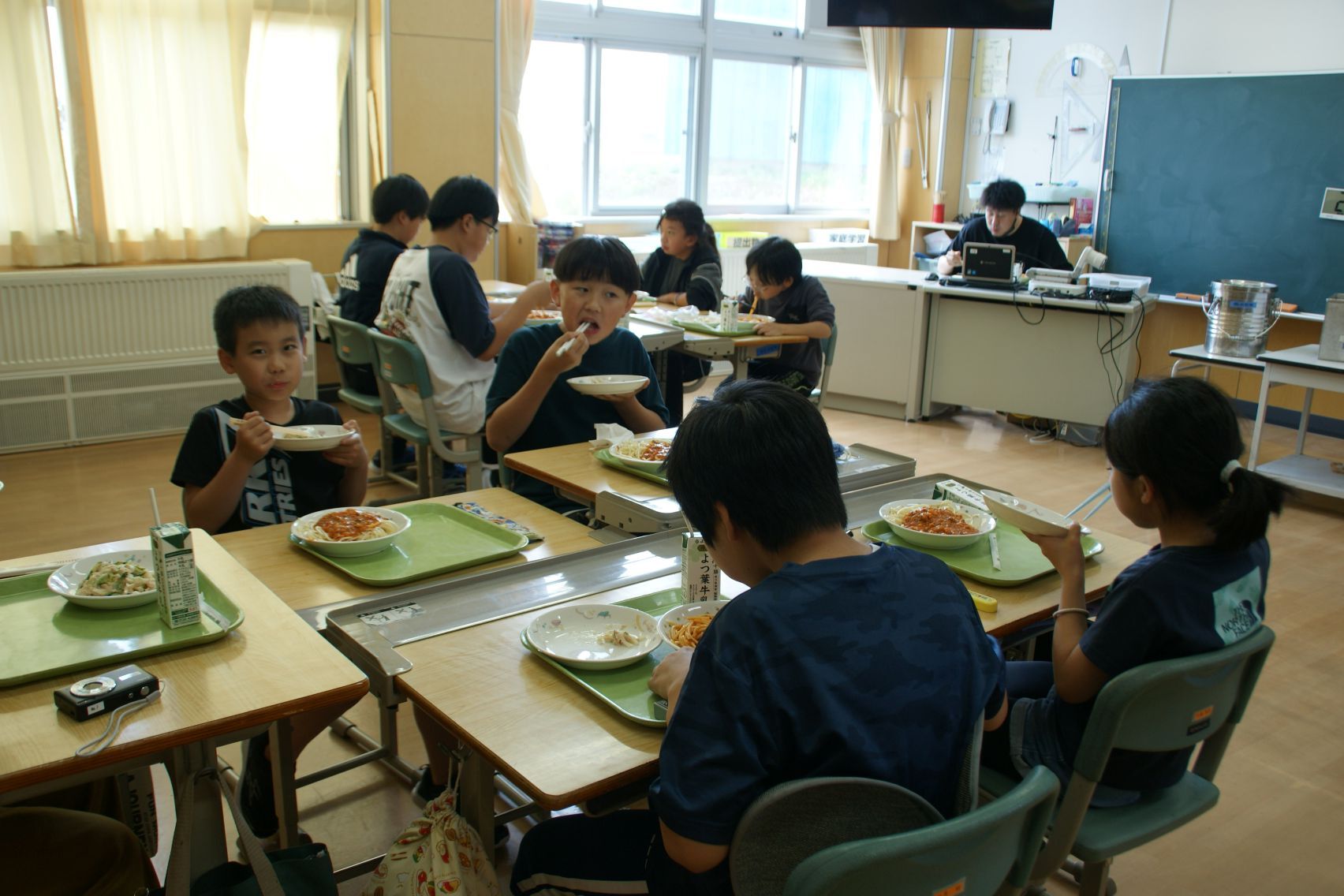 4年生と6年生.JPG