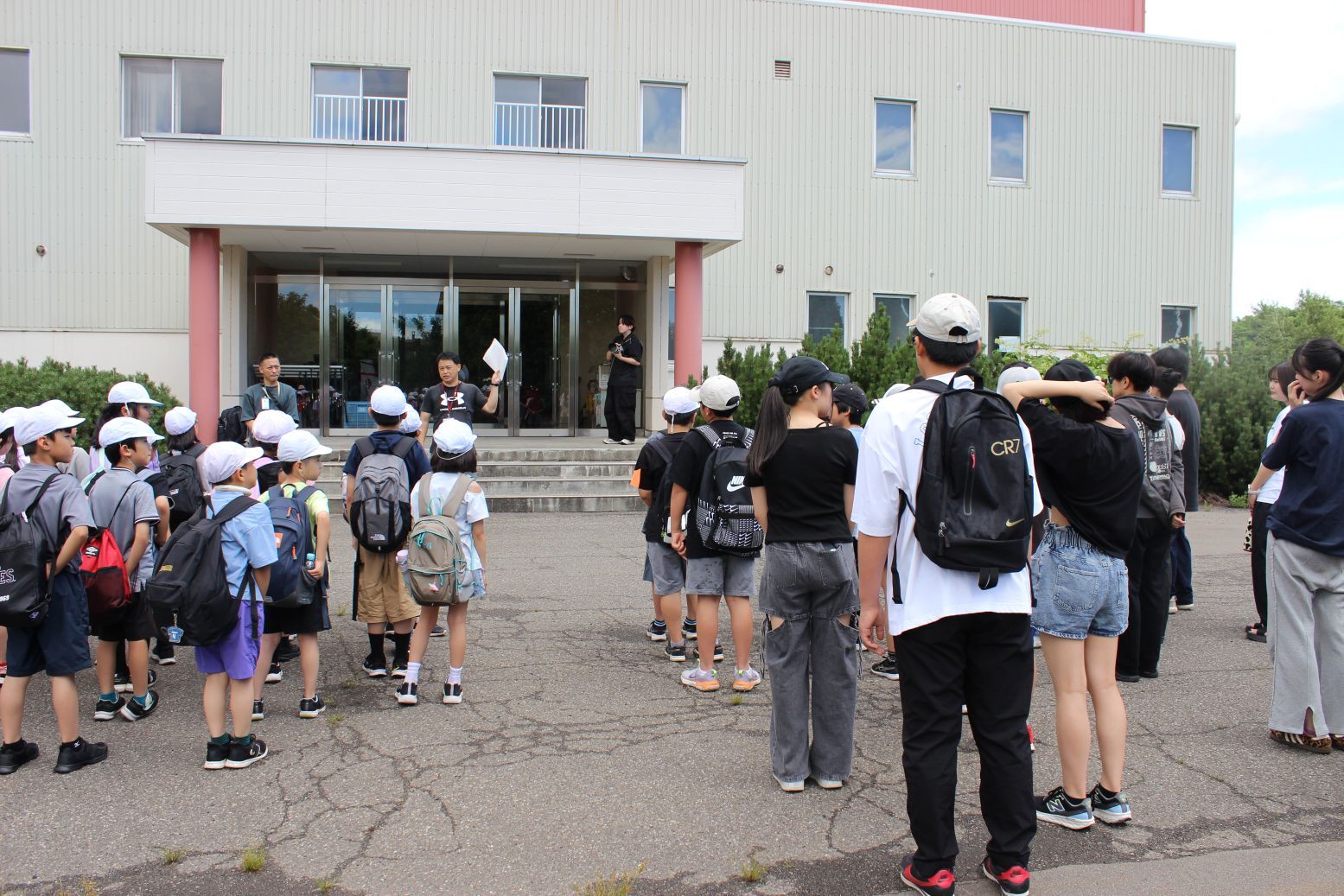 田中学園の3年生と交流.JPG