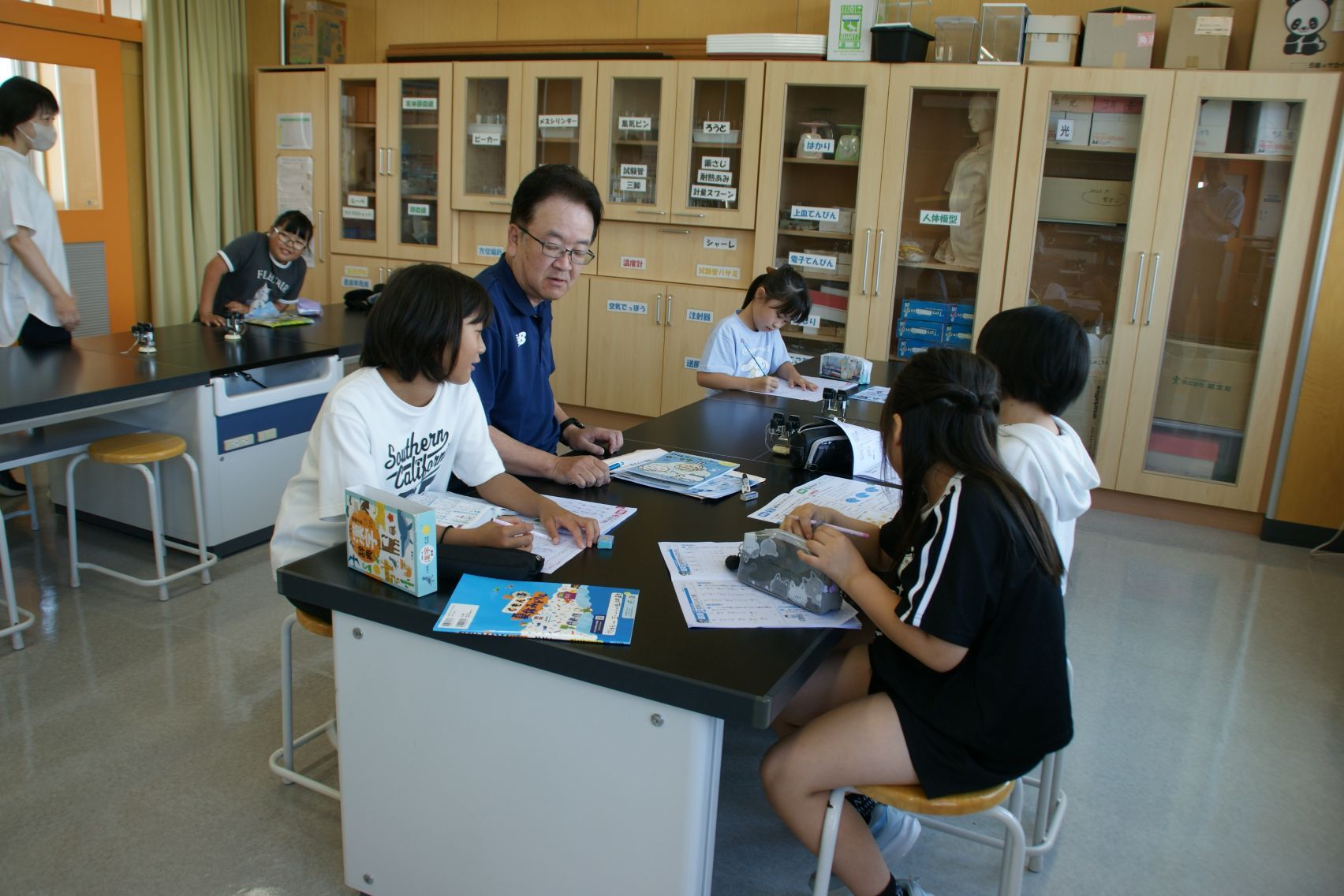 学習指導員がサポート.JPG
