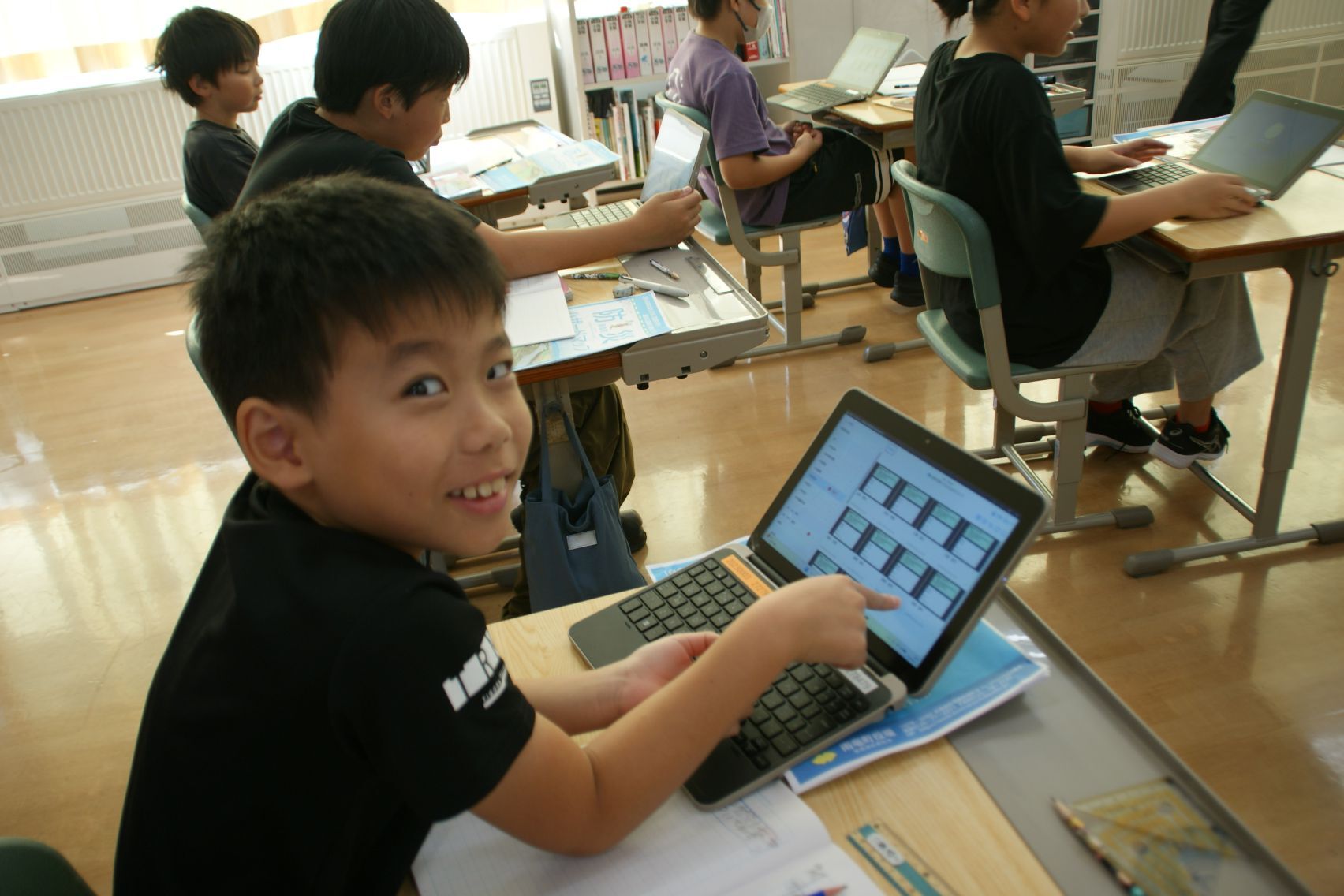 自分の計画をタブレットに打ち込み.JPG