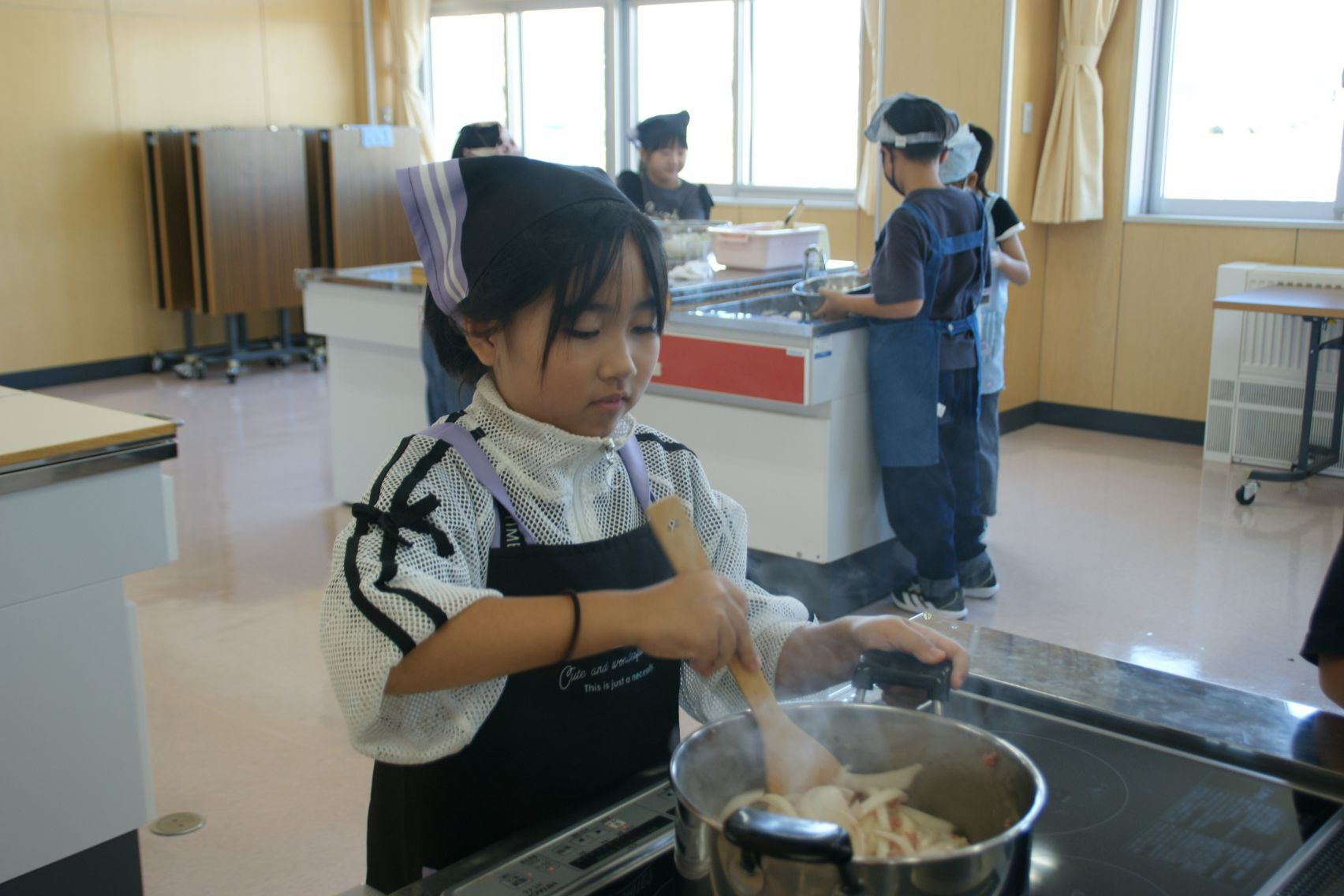 野菜を炒める.JPG