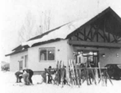 スキー場オープン(1982年)の写真